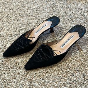 Authentic Manolo Blahnik Heels size 37 1/2 (6 1/2).